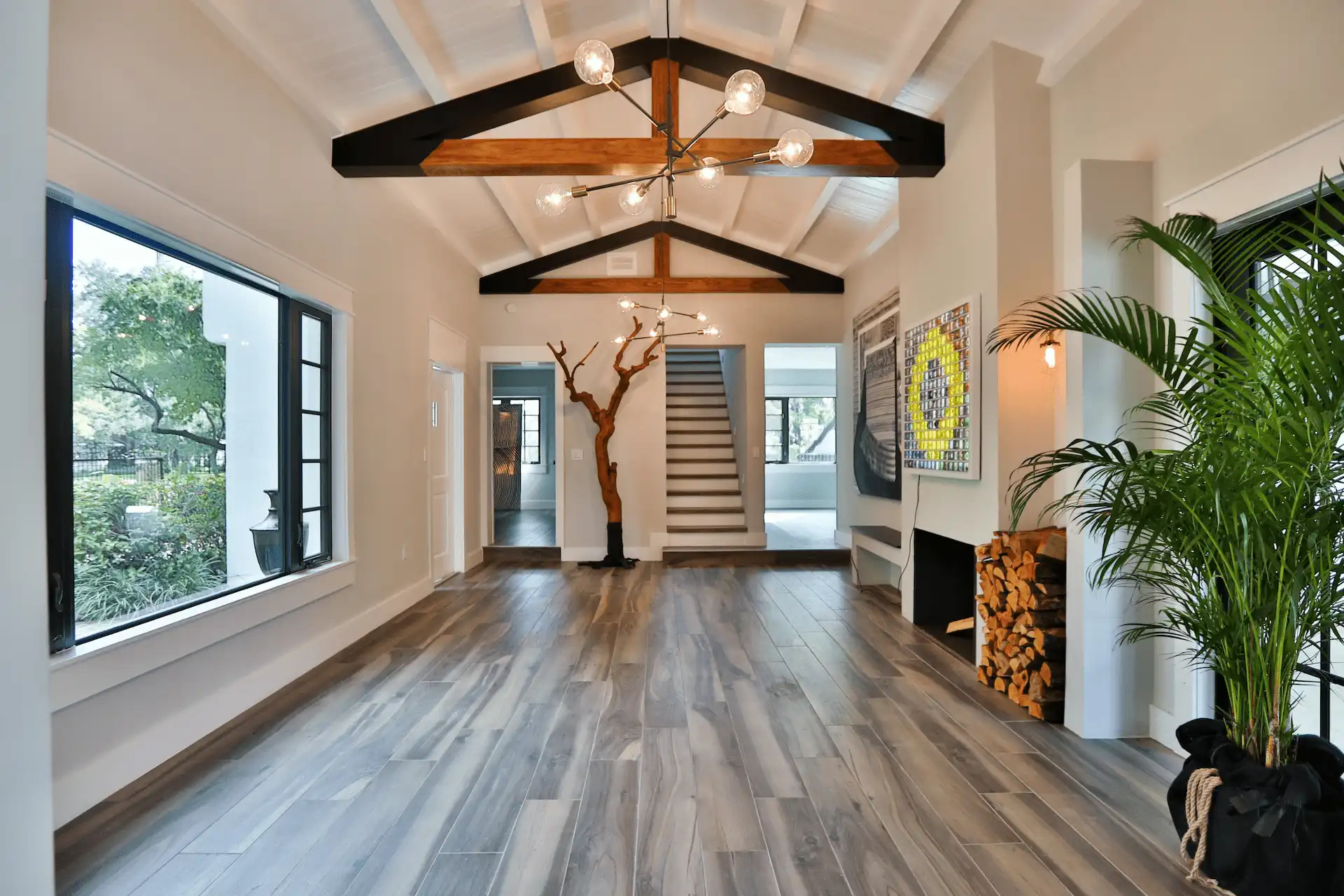 Valencia Home-2