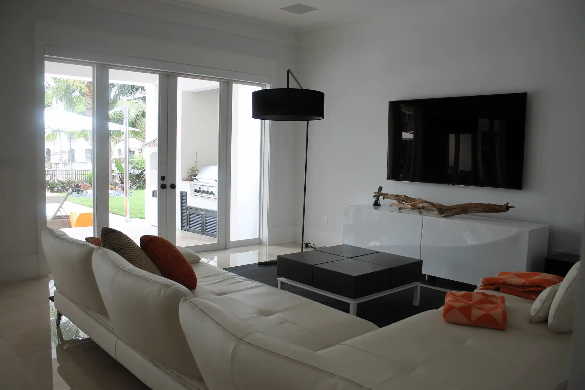 Granada Home_1